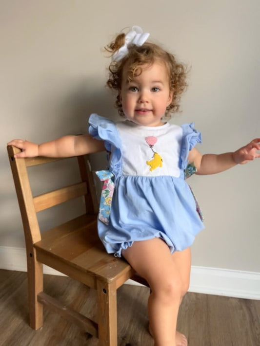 Honey Bear Girl French Knot Bubble