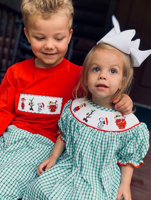 Good grief!  This is the cutest Christmas pants set!